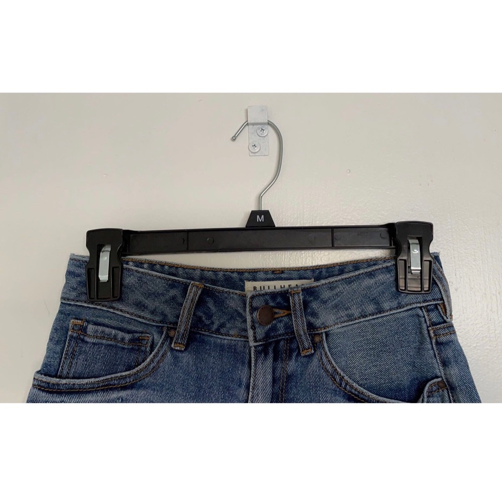 Bullhead high-rise women’s shorts - Picture 2 of 6
